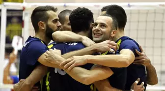 Voleybol: Efeler Ligi