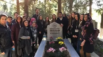 Çanakkale'nin Tek Kadın Milletvekili Zekiye Gülsen Mezarı Başında Anıldı