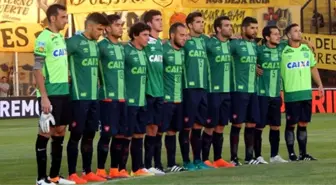 Arjantinli San Lorenzo Takımı, Maça Chapecoense Formalarıyla Çıktı