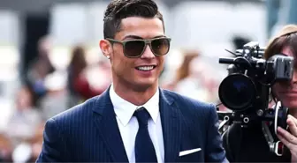 Cristiano Ronaldo, Eski Sevgilisi Irina Shayk'a Hamilelik Tebriği Yolladı