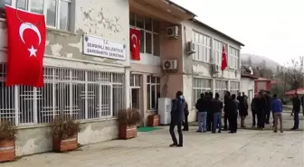 Şemdinli Belediye Başkanı Yılmaz Tutuklandı