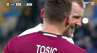 Kiev - Beşiktaş Maçında Tosic'in Söyledikleri Yarmolenko'yu Güldürdü