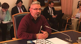 Adil Öksüz, Arandığını Gazeteden Öğrenmiş