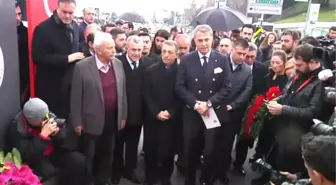 Istanbul'daki Terör Saldırısına Tepkiler - Beşiktaş Kulübü Başkanı Fikret Orman