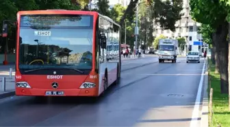 İzmir'de Kadınlar 22.00'den Sonra İstedikleri Yerde Otobüsten İnebilecek