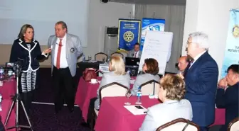 Rotaryenlere Halkla İlişkiler Semineri