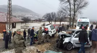 Tokat'ta Trafik Kazası: 2 Ölü, 3 Yaralı