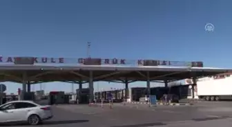 Bulgaristan'a Açılan Sınır Kapılarında Tır Yoğunluğu