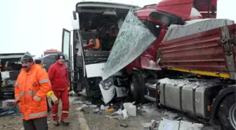 Dha Yurt;sivas' Ta Buzlanma, Trafik Kazalarına Yolaçtı