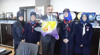 İzcilerden 'Polisimin Yanındayım' Ziyareti