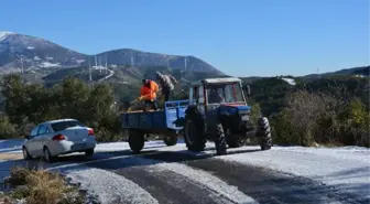 Belen'de Buzlanmaya Karşı Yollar Tuzlandı