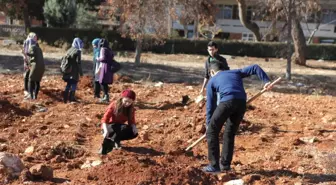 Gaziantep Üniversitesi Fotoğraf Topluluğu'ndan Örnek Davranış