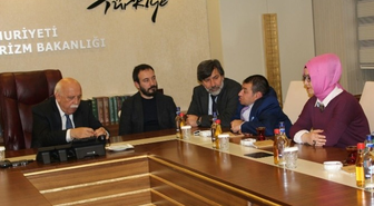 AK Parti Eskişehir Engelliler Koordinasyon Merkezi'nden Bakan Avcı'ya Ziyaret