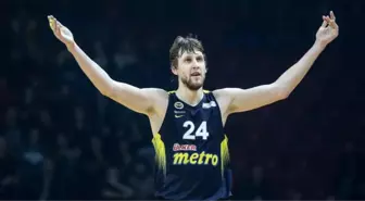 Jan Vesely: Fenerbahçe ile Kalan İşimi Bitirmek İçin NBA'e Gitmedim