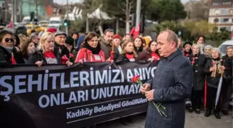 Şehitler Tepesi'ne Ziyaretler Devam Ediyor