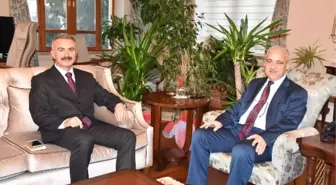 Yunusemre Kaymakamı Görevine Başladı