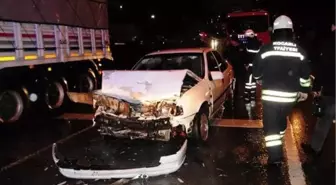 Kocaeli'de Trafik Kazası: 3 Yaralı