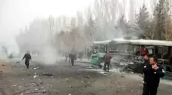 Kayseri'de Çarşı İznine Çıkan Askerlere Bombalı Araçla Saldırı: 13 Şehit, 55 Yaralı