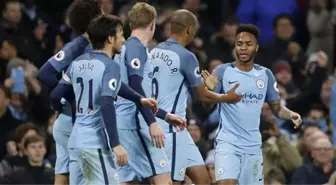 Manchester City, Arsenal'i Geriden Gelerek 2-1 Yendi