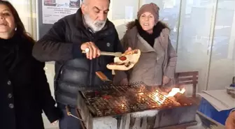 Mtsav'dan Kız Öğrenciler İçin Kermes