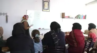 Suriyelilere Gönüllerini Açtılar - Ankara Haber