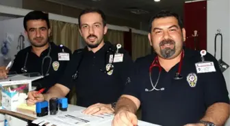 Acil Servis Doktorları Çevik Kuvvet Üniformasıyla Mesai Yaptı