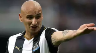 İngiltere'de Shelvey, Irkçı Sözleri Nedeniyle 5 Maç Ceza Aldı