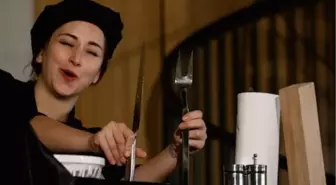 Macbeth Mutfak'ta Aşt Sahnesi'nde