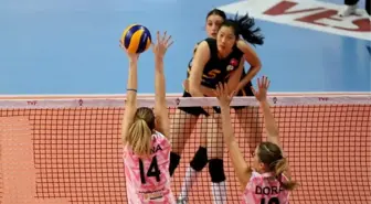 Vakıfbank İlk Devreyi Lider Kapattı