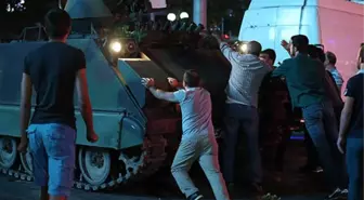 Haliç Köprüsü Üzerine 2 Adet Askeri Tank Çıkaran Askerlere Yönelik İddianame Tamamlandı