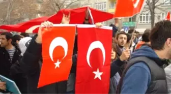 Üniversite Öğrencilerinden 'Teröre Lanet' Yürüyüşü