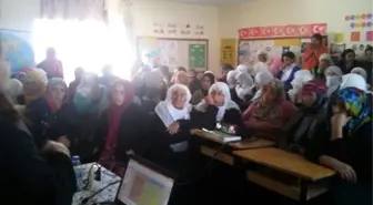 Van'da 'Kadına Yönelik Şiddet ve Aile İçi İletişim Eğitimi' Semineri