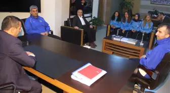 Kağıtsporlu karateciler Bosna'da madalyaları süpürdü