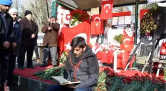 Kayseri 15 Temmuz Gazileri Kayseri'deki Bombalı Saldırının Olduğu Yerde Dua Etti