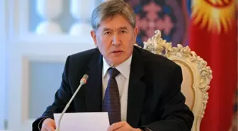 Kırgızistan Cumhurbaşkanı Atambayev Özbekistan'da