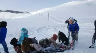 Tokat'ta Kayak Sezonu Açılışı Renkli Görüntülere Sahne Oldu