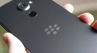 Yeni Blackberry'den Haber Var!