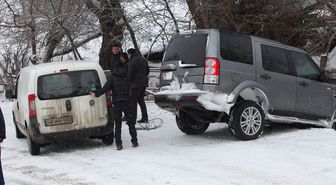 Kartalkaya'da Kar ve Buzlanma Tatilcilere Zor Anlar Yaşattı