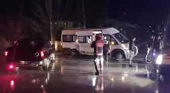 Sapanca'da Trafik Kazası: 4 Yaralı