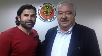 Gençlerbirliği Kulübü Başkanvekili Akdaş: 'Ümit Özat Değişikliği Takıma Yaradı'