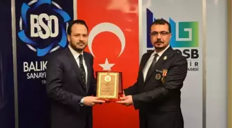 Şehit Ailelerinden Bso'ya Plaket