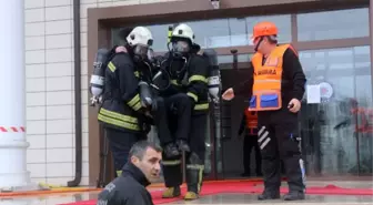 Emniyet Müdürlüğündeki Tatbikatı Gerçek Sandılar