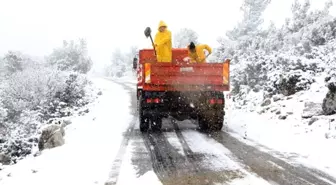 İzmir'de Kar Bastırdı