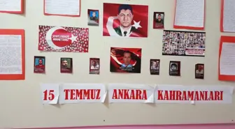 Öğrenciler, 15 Temmuz Şehitlerini Unutmuyor