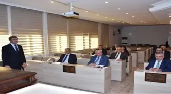 Ulaşım Daire Başkanlığı Başkan Albayrak'a Brifing Verdi