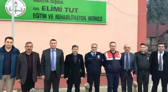 Kaymakam Kurnaz'dan Rehabilitasyon Merkezine Ziyaret