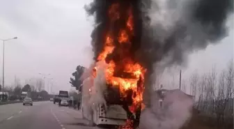 Samsun'da Yolcu Otobüsü Alev Alev Yandı