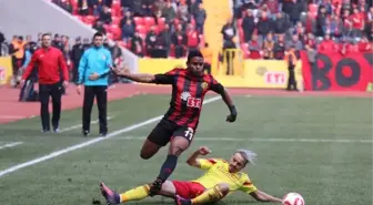 Ahmet Burak Solakel, Adana Demirspor ile Anlaştı