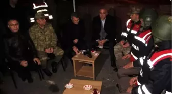 Elazığ'da Protokol Yeni Yıla Güvenlik Güçleriyle Girdi
