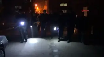 Elektrik Kesintisi Mahalleliyi İsyan Ettirdi